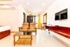 Hotel Oyo 28276 Harshavardhana Inn