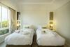 Siam Tharadol Hotel