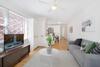 Charming Parkside Apartment In Quiet Area