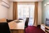 Hostal Guest House Theona