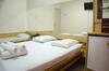 Hotel Hostal (Adults Only)