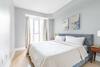 Designer Luxury 3bed Condo King Bed And Desk