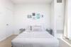 Amazingly Located Studio With Lake Views