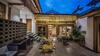 Lijiang Muqian Hotel