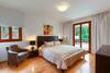 Villa In Kouklia Sleeps 4 Includes Swimming Pool And Air Con 5