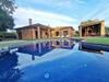 Villas Cosette - Villa Canig� Llac Del Cigne