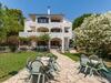 Small Building With 4 Apartments Close To The Beach