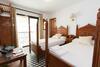 Hotel Hostal La Plaza Tolox