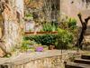 Cozy Holiday Home In Puy-l'ev�que With Terrace