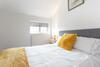 Stunning 2 Bed Apartment Close To City Centre