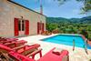 Perachori Villa Sleeps 4 Pool Air Con Wifi