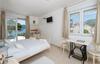 Three-bedroom Holiday Home In Viganj