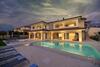 Hostal Luxury Apartments Loma