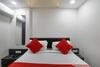Oyo 40139 Hotel Peradiot