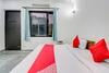 Oyo 79248 Hotel Rising Stay