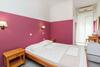 Hostal Flora