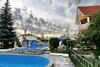 Bed & Breakfast Pensiunea Empire