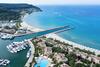 Hotel Sani Beach Club