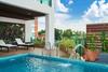 Hotel The Thames Pool Access Resort & Villa
