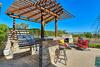 Family Home With Outdoor Oasis On Legacy Golf Course