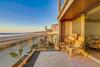 Ocean Front, 2 Private View Decks In Heart Of Mb