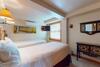 Torian Plum Plaza 401