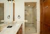 Lorian 4 - Luxurious Ski-in Ski-out Forest Condo