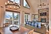 Gorgeous Twin Lakes Home With Deck Overlooking Mtns!