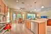 Bright, Breezy Bradenton Home 7 Mi To Beach!