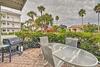 Updated Apartment Walking Distance To Venice Beach