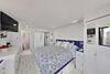 Hawaiian Monarch - Ocean-view Corner Unit With Pool Hotel Room