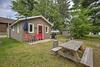 Cozy Suttons Bay Cottage With Shared Dock And Fire Pit!