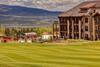 Pristine Condo On Golf Course And Walk To Gondola