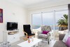 Cosy Apartment With Views