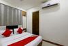 Oyo 82082 Hotel Down Town