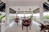 Adinda Beach Hotel And Villa