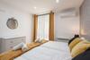 Apartamentos Reina Isabel