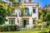 To To Apartments - Puerto de Mog�n