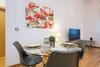 Apartamento Cervantes III : 3 Rooms, Pool & Free Parking
