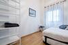 Apartamento Cervantes III : 3 Rooms, Pool & Free Parking