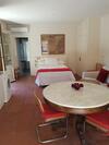 Petit Apartament Amb Pati Al Poble de Pals