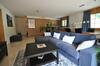 Family Frame Apartment