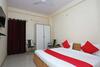 Hotel Oyo 40010 Mannat Residency