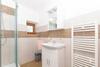 Spacious Holiday Home Guran