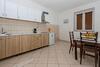 Hostal Upper Gate Apartments