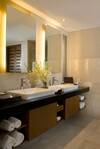 Hotel Kamandalu Resort & Spa