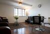 Apartamentos Flexi-lets@wallis Square, Farnborough