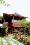 Lodge Oemah Kajoe Lembang