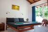 Hostal Alvas House