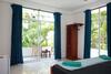 Hostal Alvas House